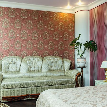 Nadobu Hotel Roshe Kijev Kültér fotó