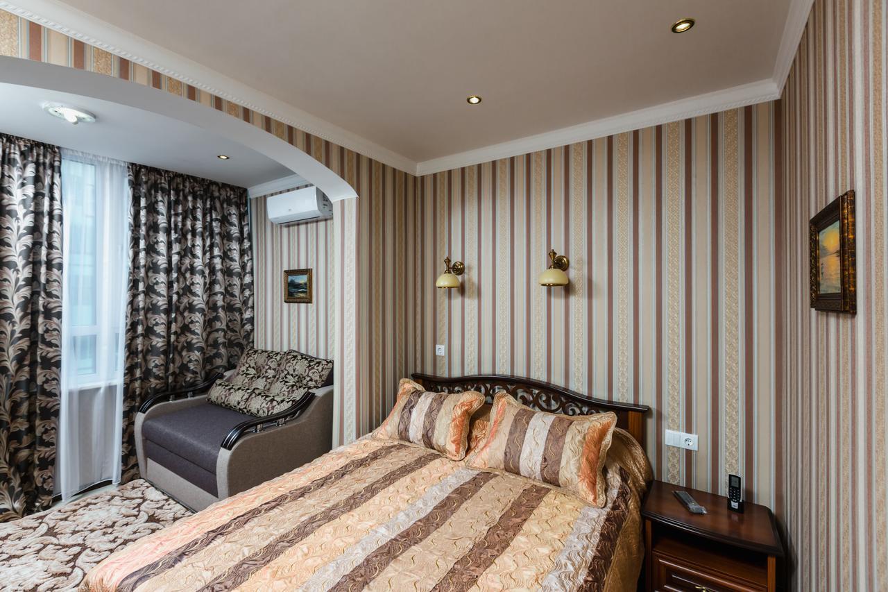 Nadobu Hotel Roshe Kijev Kültér fotó