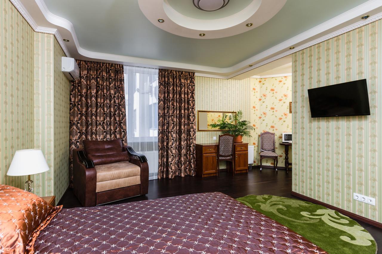 Nadobu Hotel Roshe Kijev Kültér fotó