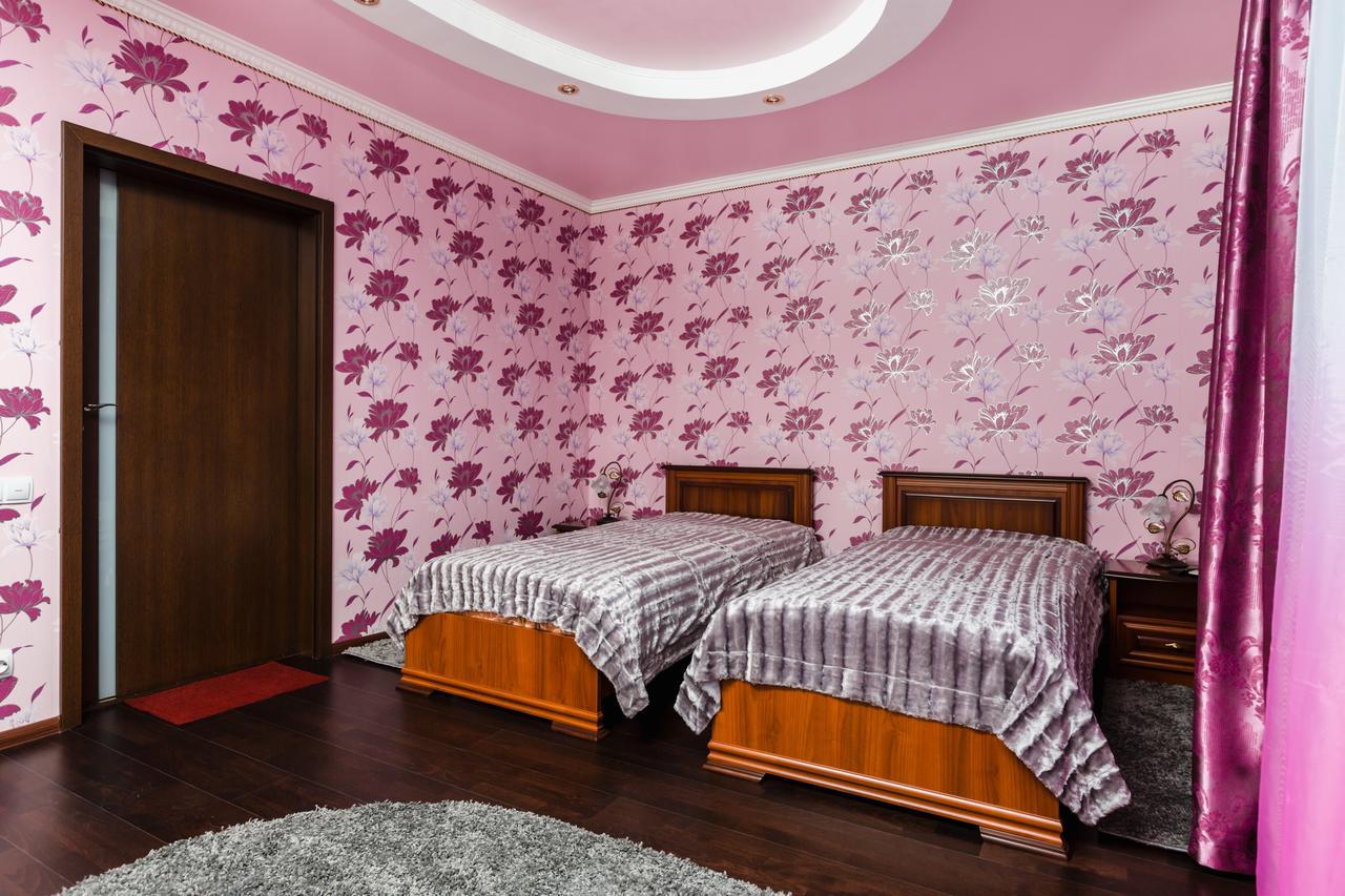 Nadobu Hotel Roshe Kijev Kültér fotó